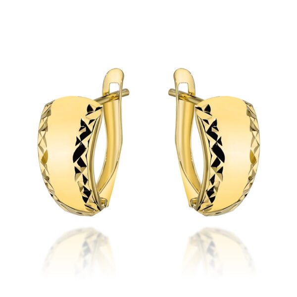 Kolczyki złote gładkie z diamentowanymi brzegami